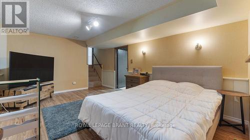 11 Ravine Crescent, Haldimand, ON - Indoor Photo Showing Bedroom