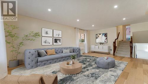 11 Ravine Crescent, Haldimand, ON - Indoor Photo Showing Living Room