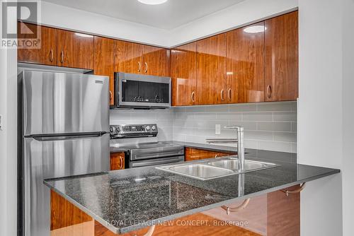 2205 - 5791 Yonge Street, Toronto, ON - Indoor Photo Showing Kitchen With Double Sink With Upgraded Kitchen