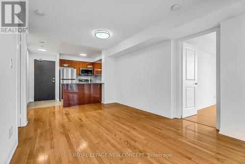 2205 - 5791 Yonge Street, Toronto, ON - Indoor Photo Showing Kitchen