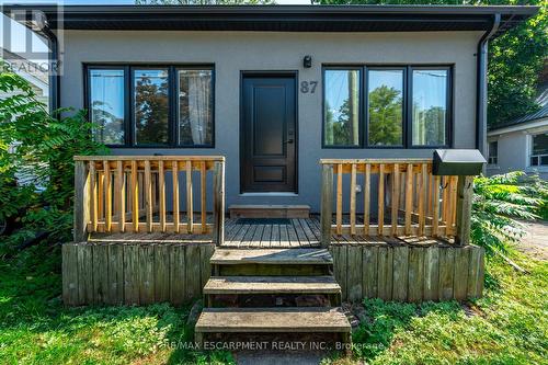 87 Hillview Street, Hamilton, ON - Outdoor With Deck Patio Veranda