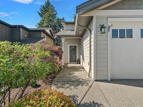 235 Bellamy Link, Langford, BC - Outdoor