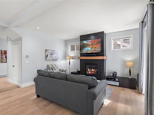 235 Bellamy Link, Langford, BC - Indoor Photo Showing Living Room With Fireplace