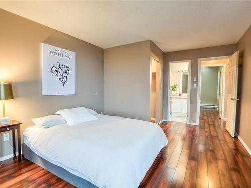 302-315 Hecate St, Nanaimo, BC - Indoor Photo Showing Bedroom