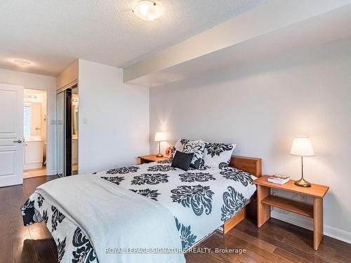 1107-323 Richmond St E, Toronto, ON - Indoor Photo Showing Bedroom