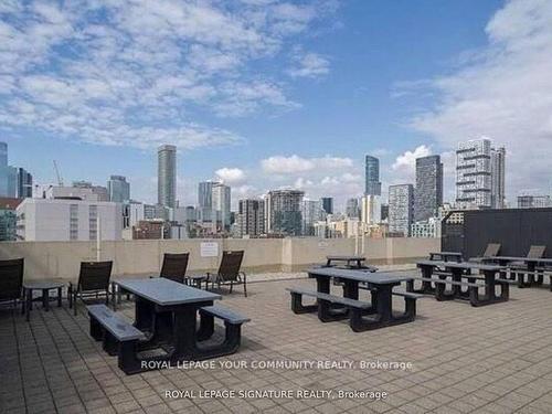 1107-323 Richmond St E, Toronto, ON - Outdoor With View