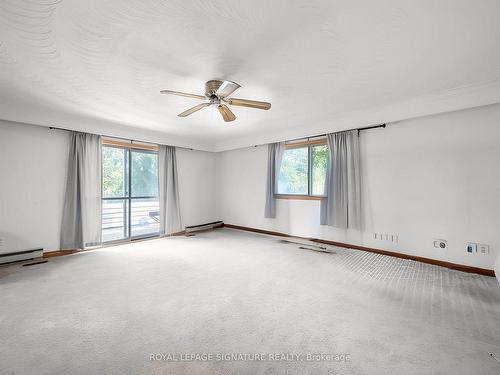 58 Oxford St, Richmond Hill, ON - Indoor Photo Showing Other Room