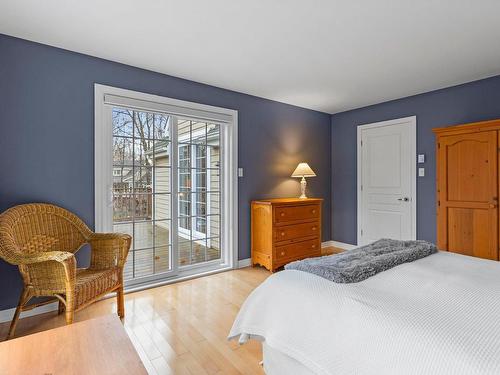 Chambre Ã  coucher principale - 60 Rue Du Tour-Du-Lac, Gore, QC - Indoor Photo Showing Bedroom