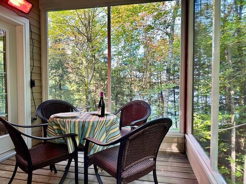 Solarium - 60 Rue Du Tour-Du-Lac, Gore, QC -  With Deck Patio Veranda With Exterior