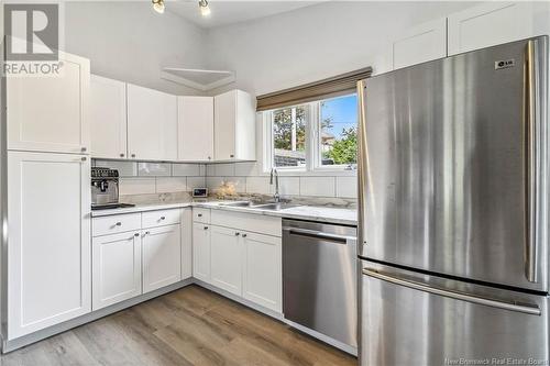 209 Bessborough Avenue, Moncton, NB - Indoor Photo Showing Kitchen With Double Sink