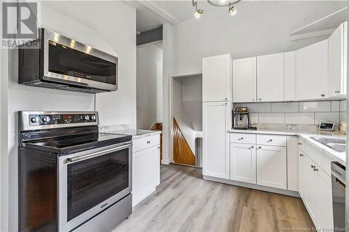 209 Bessborough Avenue, Moncton, NB - Indoor Photo Showing Kitchen