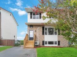 46 Ainslie Crescent  Eastern Passage, NS B3G 1G7