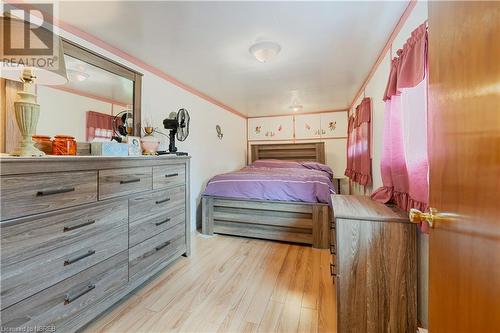 212 Gould Avenue, North Bay, ON - Indoor Photo Showing Bedroom