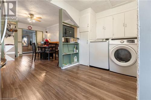 212 Gould Avenue, North Bay, ON - Indoor Photo Showing Laundry Room