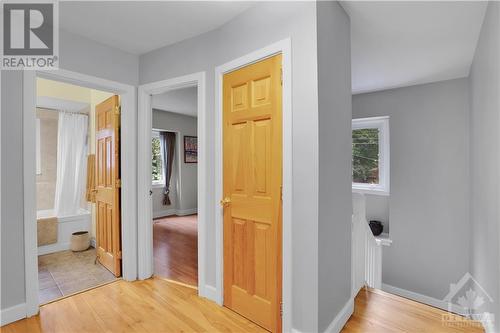 232 Belford Crescent, Ottawa, ON - Indoor Photo Showing Other Room