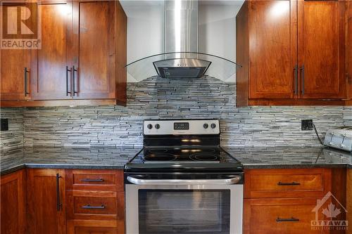 5036 Loggers Way, Ottawa, ON - Indoor Photo Showing Kitchen