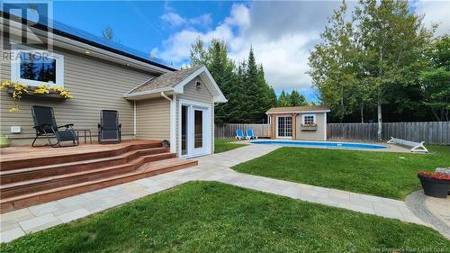 474 Rue Du Portage, Petite-Lamèque, NB - Outdoor With In Ground Pool