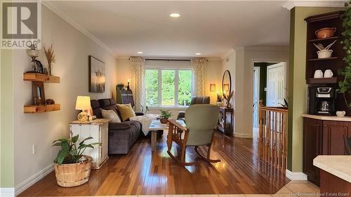 474 Rue Du Portage, Petite-Lamèque, NB - Indoor Photo Showing Living Room