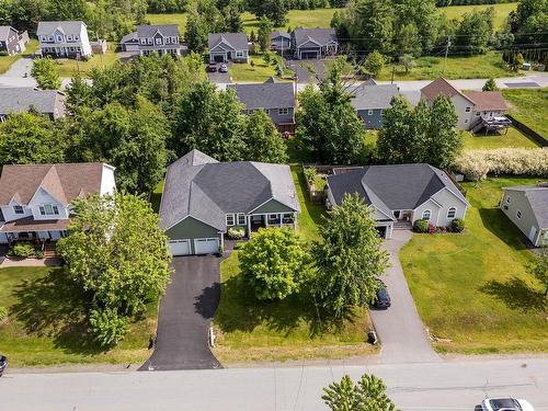 41 Halewood Drive, Falmouth, NS 