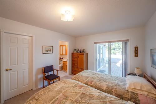 145-1634 Carmi Avenue, Penticton, BC - Indoor Photo Showing Bedroom