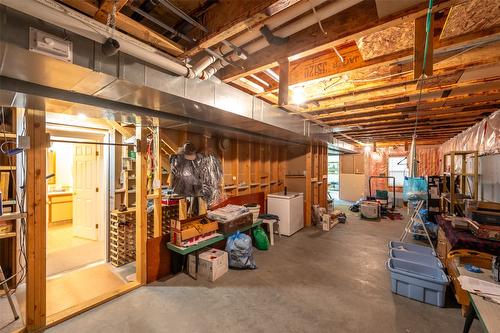 145-1634 Carmi Avenue, Penticton, BC - Indoor Photo Showing Basement