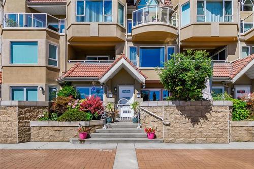 115-1156 Sunset Drive, Kelowna, BC - Outdoor With Facade