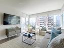 705-960 Yates St, Victoria, BC  - Indoor Photo Showing Living Room 