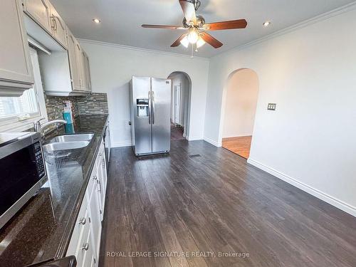 Upper-133 Cavell Ave, Hamilton, ON - Indoor Photo Showing Kitchen With Double Sink