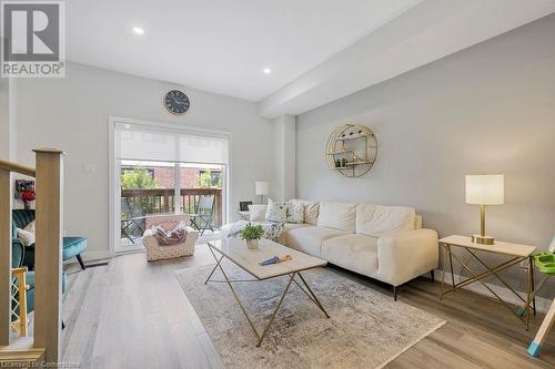 4 Wilings Lane, Hamilton, ON - Indoor Photo Showing Living Room