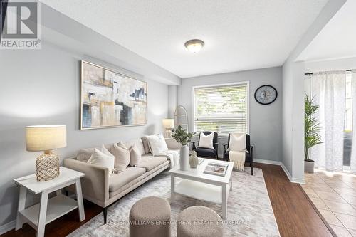 31 - 1087 Ormond Drive, Oshawa (Samac), ON - Indoor Photo Showing Living Room