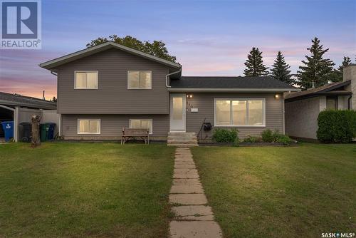 110 Shaftsbury Place, Saskatoon, SK - Outdoor