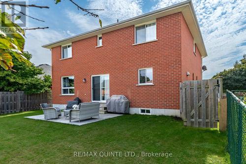 40 Oak Ridge Boulevard, Belleville, ON - Outdoor With Exterior