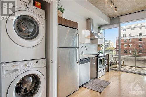 340 Mcleod Street Unit#641, Ottawa, ON - Indoor Photo Showing Laundry Room