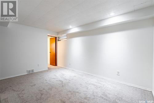 227 4Th Street E, Saskatoon, SK - Indoor Photo Showing Other Room