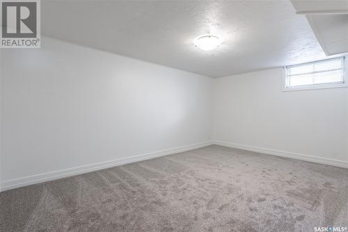 227 4Th Street E, Saskatoon, SK - Indoor Photo Showing Other Room