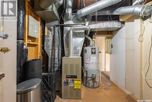 227 4Th Street E, Saskatoon, SK - Indoor Photo Showing Basement