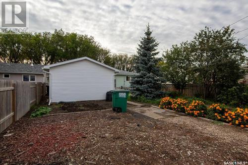 1624 C Avenue N, Saskatoon, SK - Outdoor