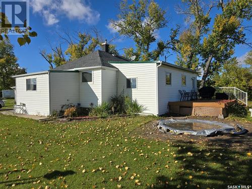 808 Railway Avenue, Markinch, SK - Outdoor