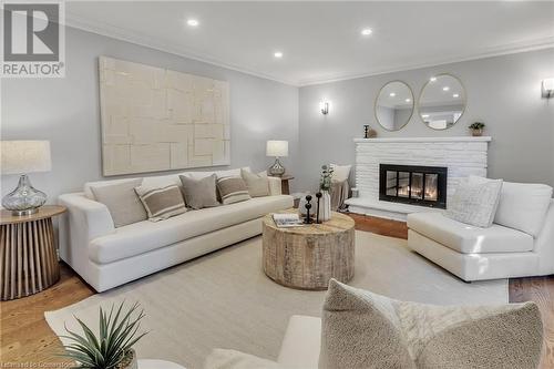 1720 Valentine Gardens, Mississauga, ON - Indoor Photo Showing Living Room With Fireplace