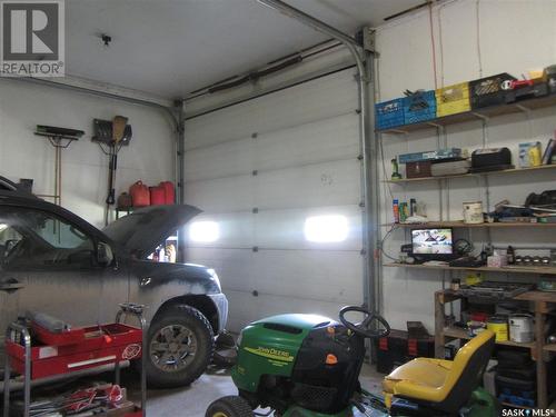 Yako Residential Acreage, Corman Park Rm No. 344, SK - Indoor Photo Showing Garage