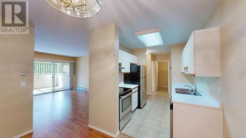 3609 30 Avenue Unit# 104, Vernon, BC - Indoor Photo Showing Kitchen