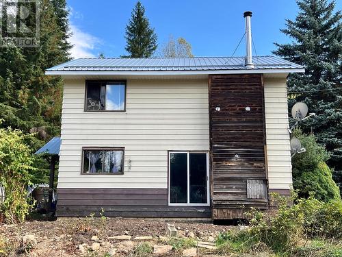 9905 6 Highway, Salmo, BC - Outdoor With Exterior