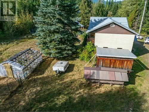 9905 6 Highway, Salmo, BC - Outdoor