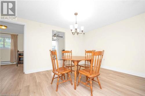 1250 Limeridge Road E Unit# 14, Hamilton, ON - Indoor Photo Showing Dining Room