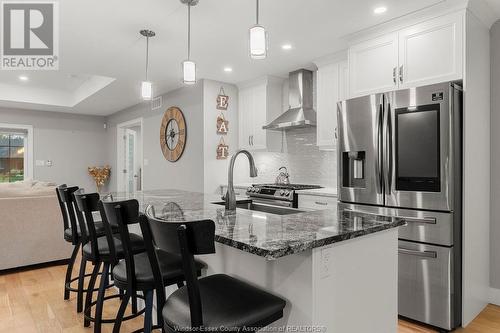 1067 Copeland Avenue, Windsor, ON - Indoor Photo Showing Kitchen With Upgraded Kitchen