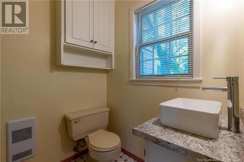 1 Heather Terrace, Fredericton, NB - Indoor Photo Showing Bathroom