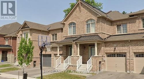 66 Port Arthur Crescent, Richmond Hill, ON - Outdoor With Facade