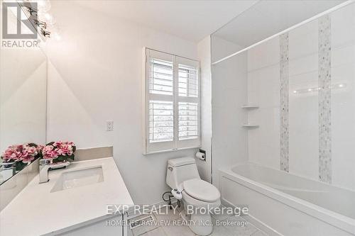 3608 Kelso Crescent, Mississauga, ON - Indoor Photo Showing Bathroom