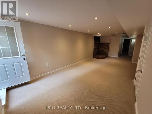 3103 Harris-Basement Crescent, Mississauga, ON - Indoor Photo Showing Other Room