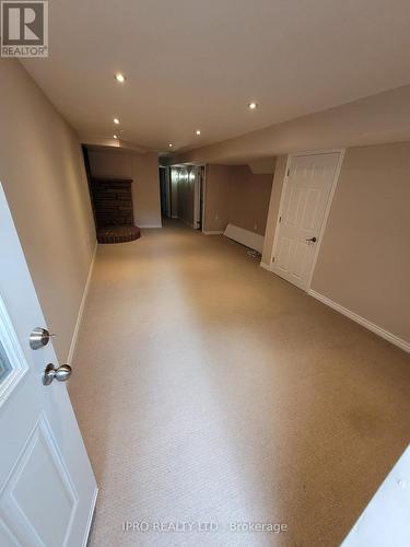 3103 Harris-Basement Crescent, Mississauga, ON - Indoor Photo Showing Other Room